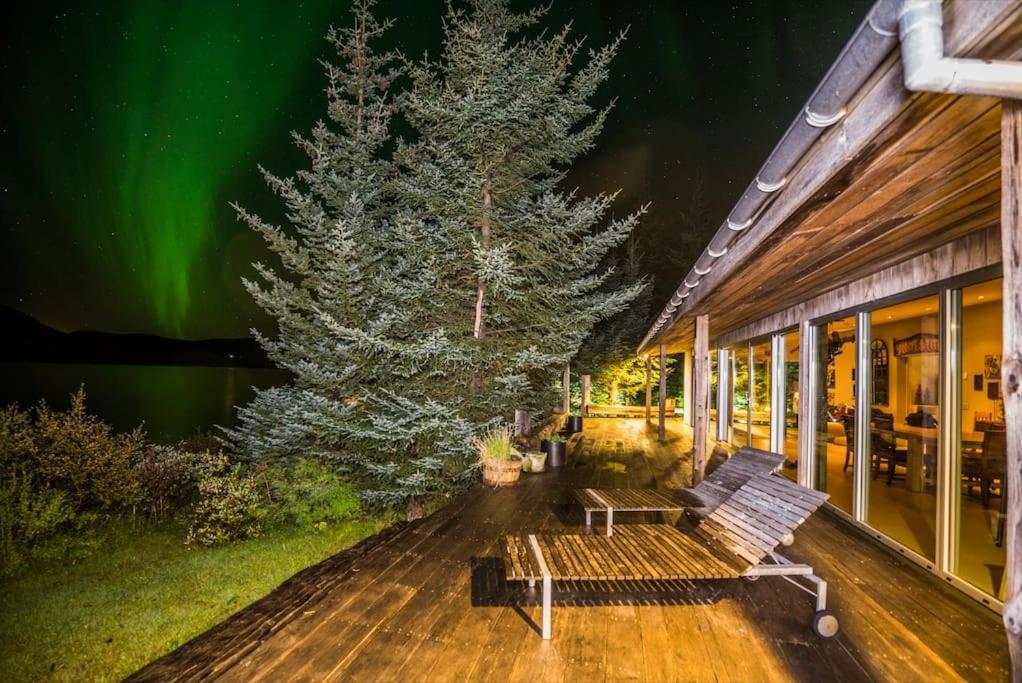 Luxury Lakefront Villa, Infinity Hot Tub And Sauna Grimsnes og Grafningshreppur ภายนอก รูปภาพ
