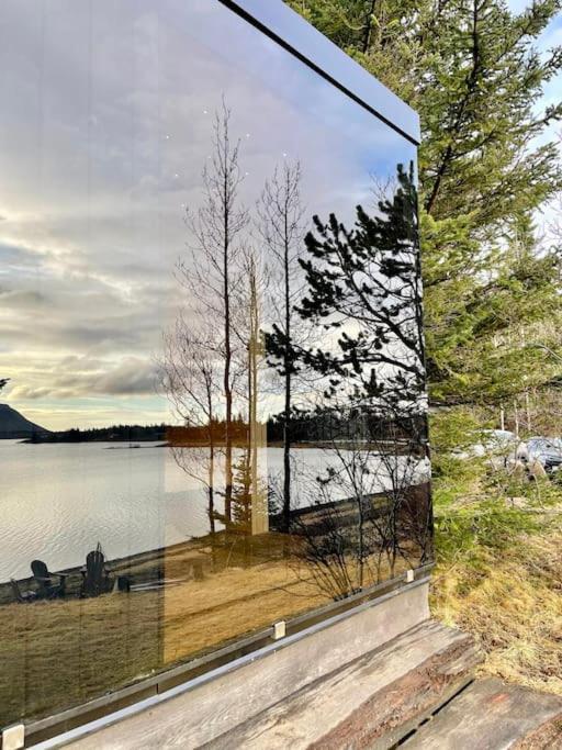 Luxury Lakefront Villa, Infinity Hot Tub And Sauna Grimsnes og Grafningshreppur ภายนอก รูปภาพ