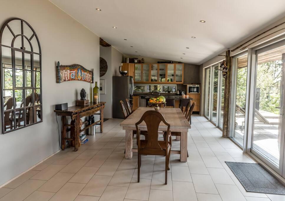 Luxury Lakefront Villa, Infinity Hot Tub And Sauna Grimsnes og Grafningshreppur ภายนอก รูปภาพ