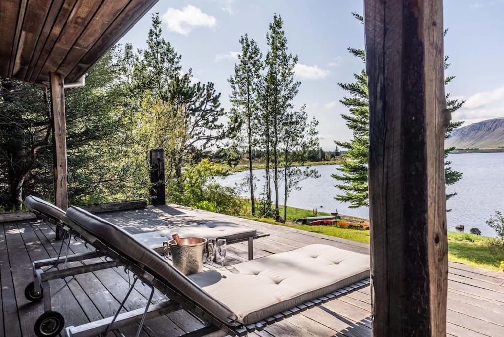 Luxury Lakefront Villa, Infinity Hot Tub And Sauna Grimsnes og Grafningshreppur ภายนอก รูปภาพ